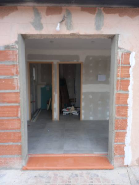 Réalisation d'une porte d'entrée pose en neuf