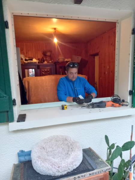 Remplacement de fenêtre en PVC blanc sur Bragayrac